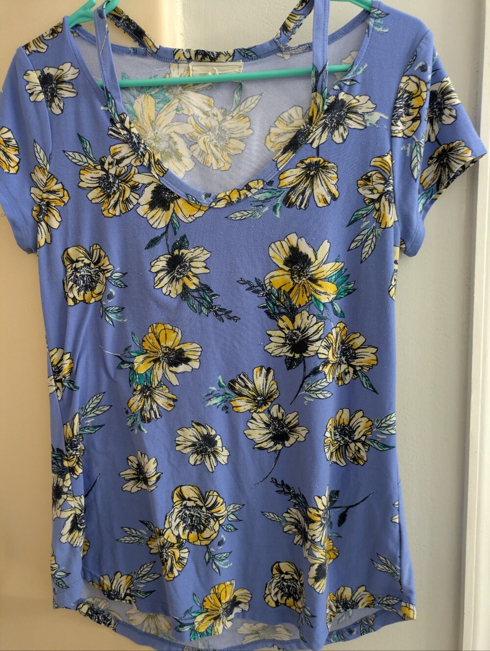 3/$15 Floral V-Neck Cold Shoulder Top in Periwinkle and Yellow
